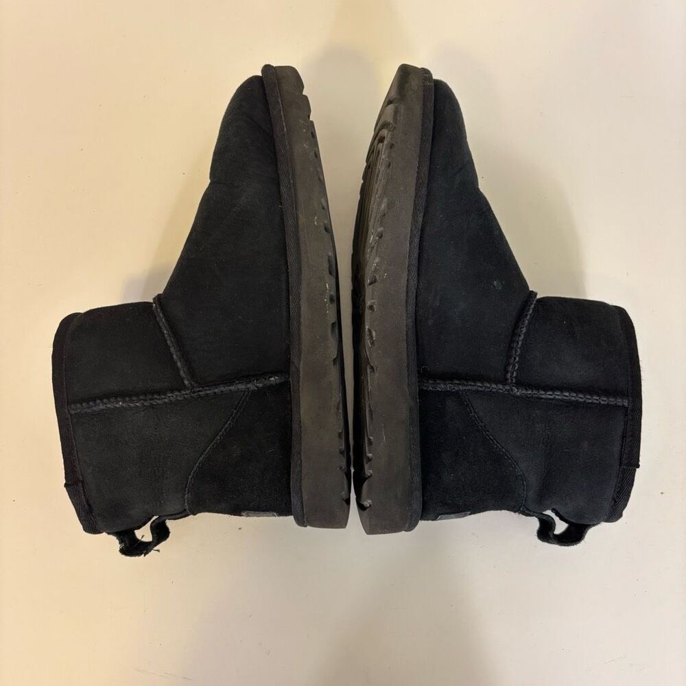 UGG Black Mini Fur Lined Winter Boots Women's Size 7 - Picture 5 of 8